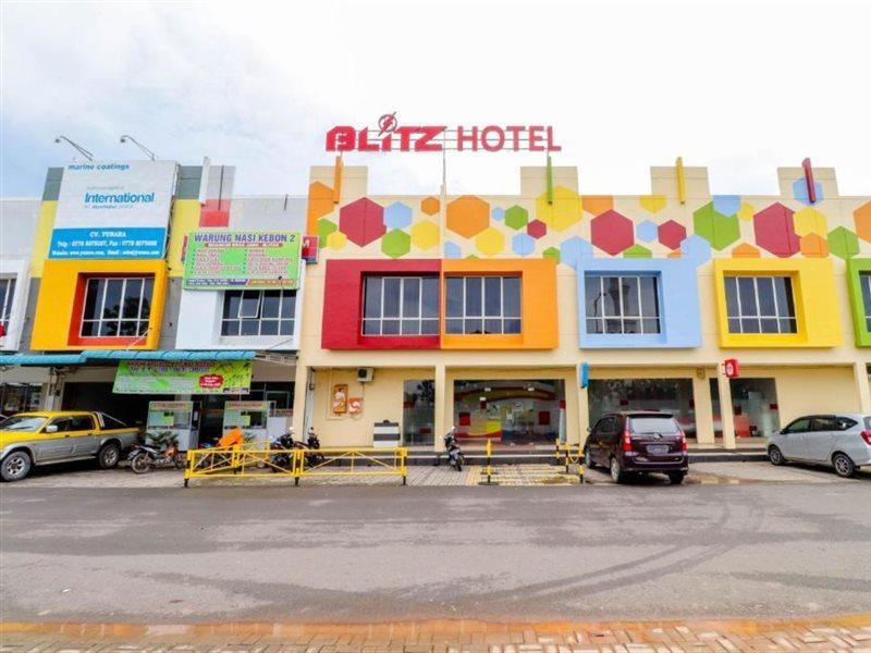 Hotel Blitz Batam Zewnętrze zdjęcie